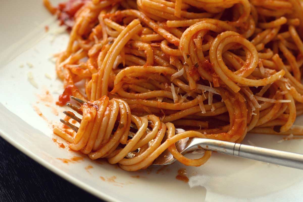 Spaghetti richtig aufrollen